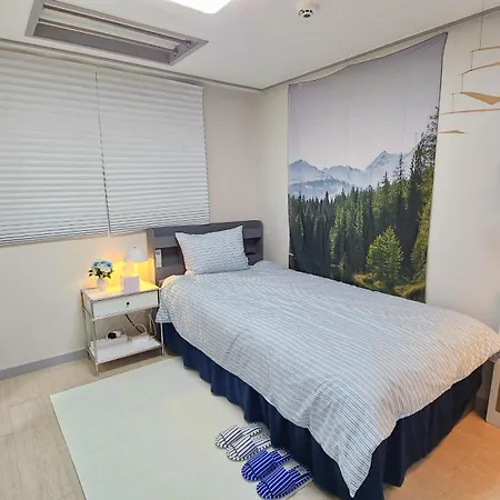 Lucky Hostel